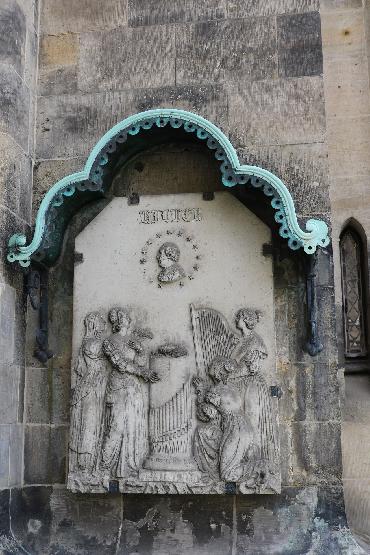 klik hier voor de originele foto (687kB - 1280x1920)